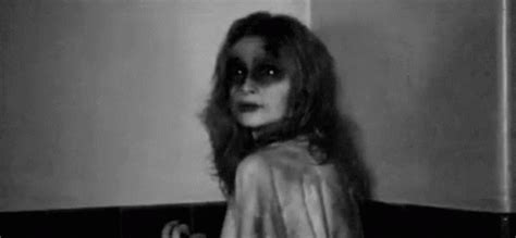 Halloween Scary GIF - Halloween Scary Creepy - Découvrir et partager ...