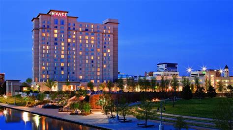 Upscale Hotel in Downtown Wichita | Hyatt Regency Wichita