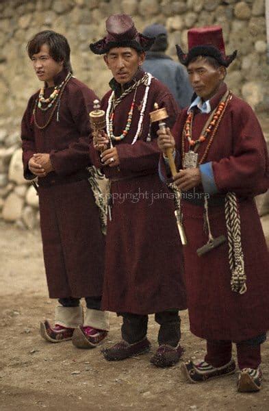 Costumes of Ladakh – the Hidden Kingdom | JOZAN