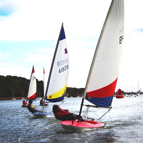 Dinghy Racing - Medway Yacht Club