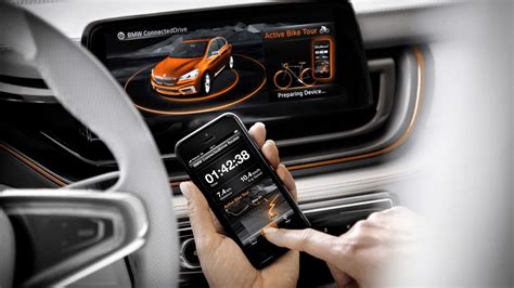 How Android Auto integrates with car infotainment systems - Tremend