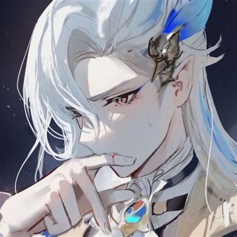 an anime character with long white hair and blue eyes