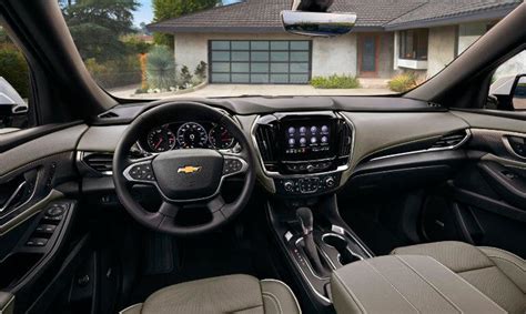 2023 Chevy Traverse Review: Interior, Colors, & Towing