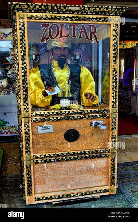 Fortune Teller Machine Stock Photos & Fortune Teller Machine Stock Images - Alamy