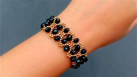 How To Make Bracelet//Crystal & Seed Beads Bracelet// Useful & Easy - YouTube | Beaded bracelets ...