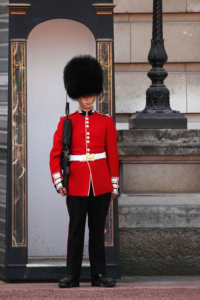 Buckingham Palace Guard Free Stock Photo - Public Domain Pictures