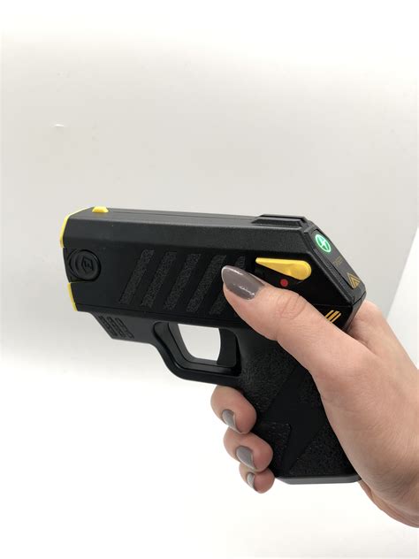 TASER Self-Defense Launches First Consumer TASER Device to Notify 911 ...