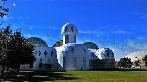 The Biosphere #2 Crazy Experiment - FoxRVTravel