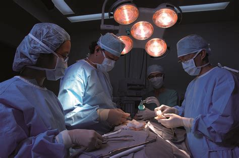 Kidney transplant surgery | Tareq Salahuddin | Flickr