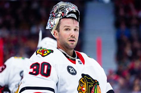 Chicago Blackhawks Goaltender Cam Ward Serves As Unlikely Hero