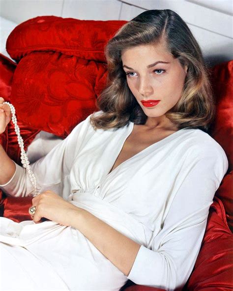 Lauren Bacall dead at 89