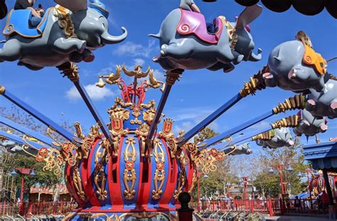 Dumbo the Flying Elephant Overview | Disney's Magic Kingdom Attractions ...