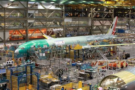 Plane Fascinating: The Boeing Factory Tour - Tripologist