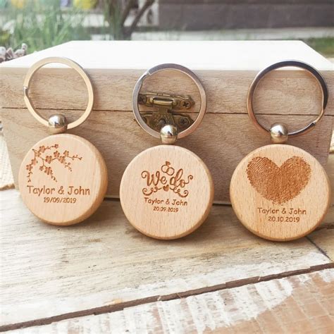 10PC Personalized Name Date Wood Keychain Rustic Wedding Gifts Custom ...