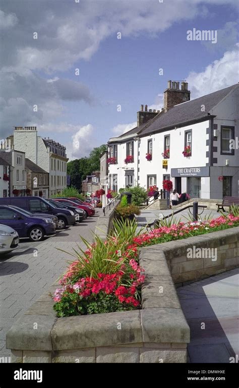 Melrose town centre borders scotland hi-res stock photography and images - Alamy