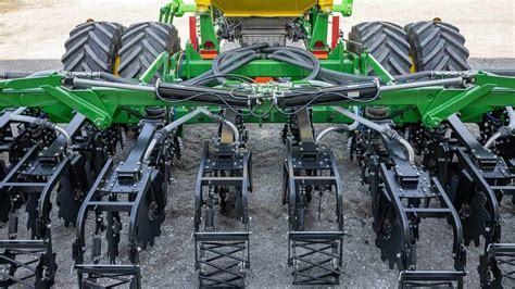 Tillage | ST18 Drawn Strip-Till Solution | John Deere US