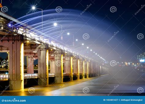 Fountain with Light Show at Banpo Bridge Stock Image - Image of travel ...