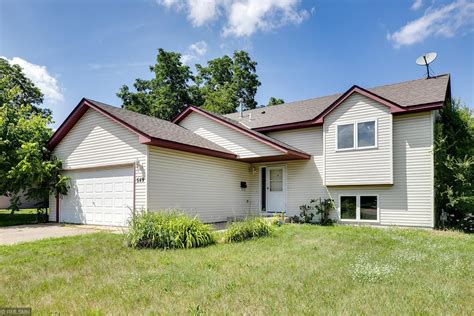 549 5th Ave E, Shakopee, MN 55379 | Trulia