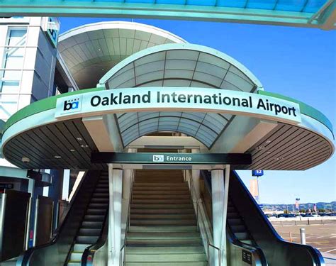 Oakland International Airport - Heroes Of Adventure