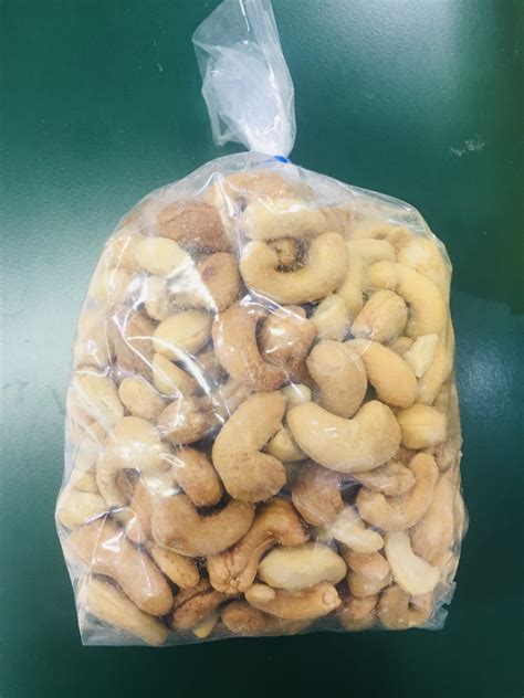 Cashews Whole Roasted Salted 16oz - Zimmerman's Nuts and Candies