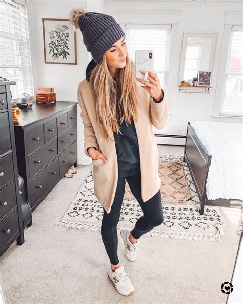 Winter Outfits | Winter layering outfits, Leggings outfit winter, Cold ...