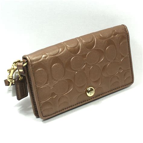 Coach Embossed Leather Demi Clutch/ Wristlet/ Wallet #46536 | Coach 46536