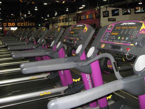 Planet Fitness rises as ideal place for newbies to land: Stretching Out - cleveland.com