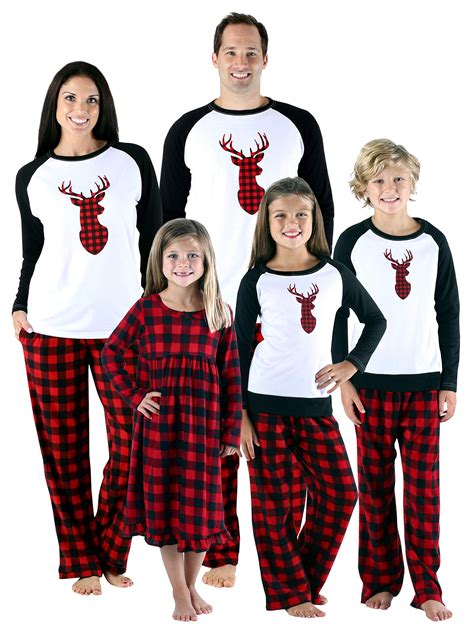 Family Pajamas Christmas 2024 - dacey krystalle