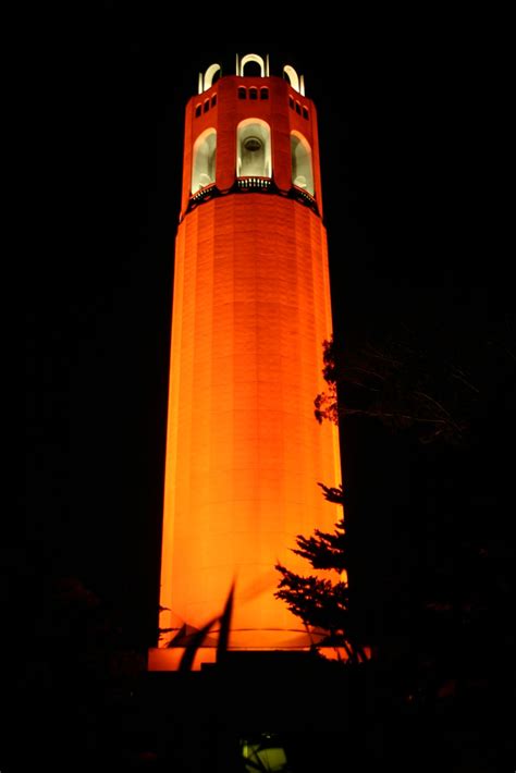 File:Coit Tower at Night.JPG