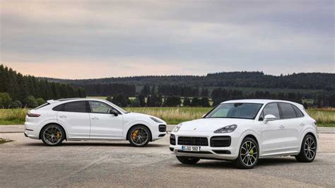 Porsche Cayenne E-Hybrid News and Reviews | Motor1.com