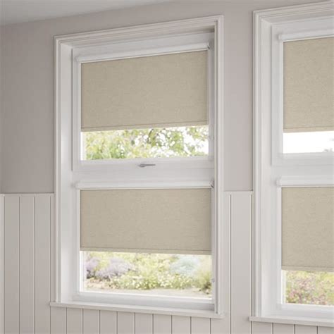 PerfectFIT Chromium Thermal Blackout Biscuit Roller Blind