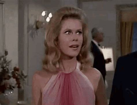 Elizabeth Montgomery GIF - Elizabeth Montgomery - Discover & Share GIFs