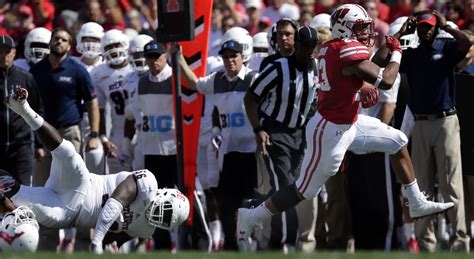 Wisconsin RB Jonathan Taylor highlights Week 2 individual honors - Big Ten Network