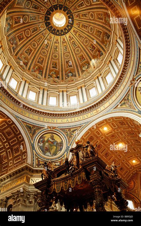 INTERIOR OF SAINT PETER'S BASILICA, BASILICA SAN PIETRO, ROME Stock ...