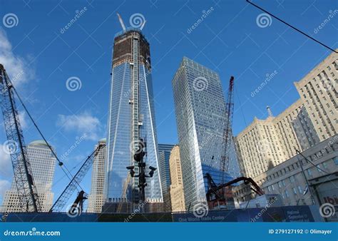 World Trade Center Under Construction, New York Editorial Photography - Image of financial ...