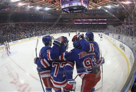 New York Rangers: Team plays final game before All-Star break