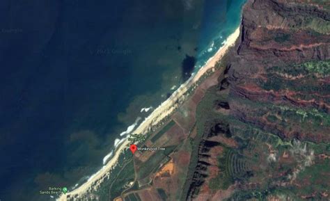 The best beach at Polihale State Park Beach in Kauai