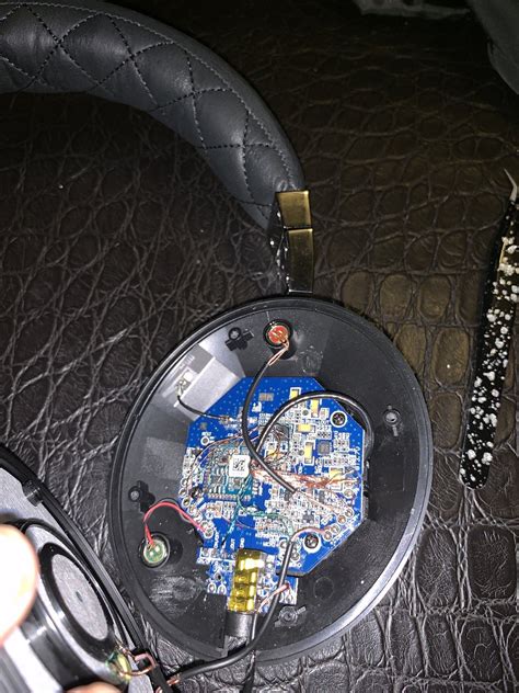 Help Me Fix Bluetooth Headphones : fixit