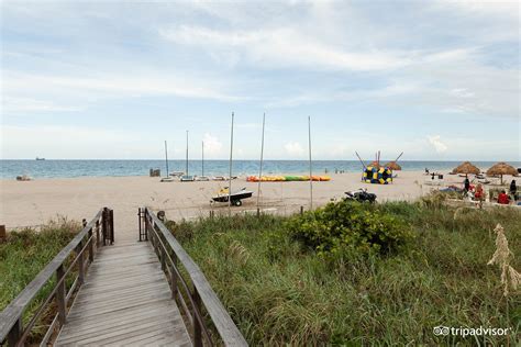 Fort Lauderdale Marriott Harbor Beach Resort & Spa Pool Pictures & Reviews - Tripadvisor