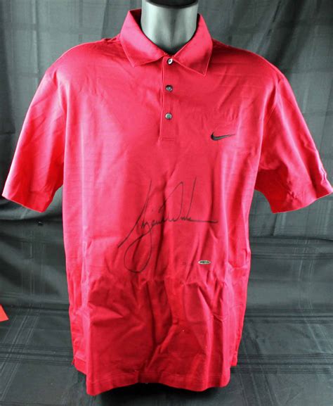 Lot Detail - Tiger Woods Signed Limited Edition 2010 Masters Nike ...