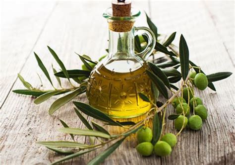 Olive Oil for Hair Growth, Is it Good, Baby, Black, in a Week ...