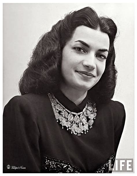 H.H. Princess Ashraf Pahlavi of Iran In 1947 | Ashraf pahlavi, Beauty, Farah diba