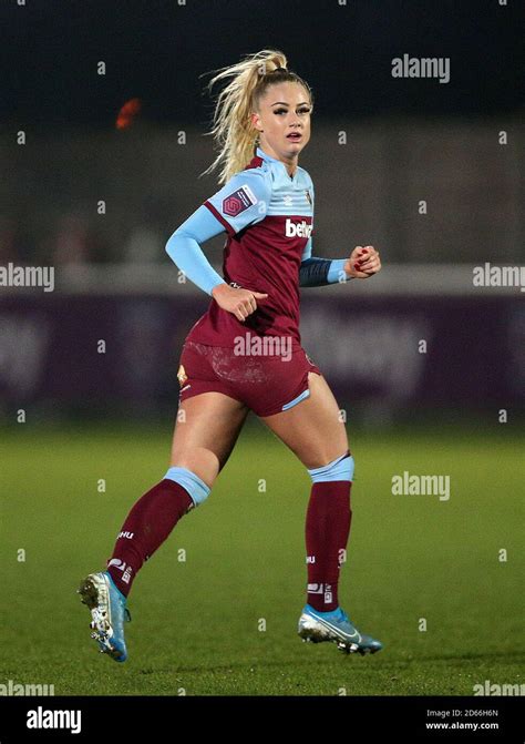 West Ham United's Alisha Lehmann Stock Photo - Alamy