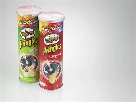 Pringles chips packages – Stock Editorial Photo © eskaylim #81884644