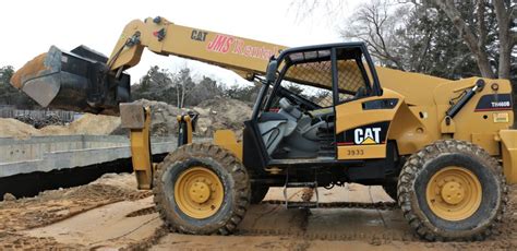 Cat 460B Telehandler with Bucket Attachment - JMS Rentals