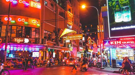 Bui Vien street - A guide to the backpacker street of Ho Chi Minh City