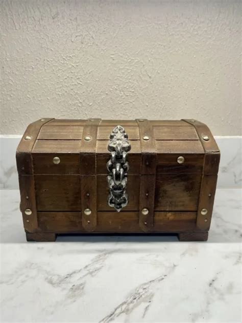 VTG MID CENTURY Gothic Style Wooden TREASURE CHEST Jewelry Box Metal Accents $39.99 - PicClick