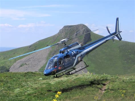 File:Helicopter rescue sancy takeoff.jpg - Wikipedia