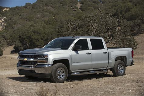 2017 Chevrolet Silverado 1500 (Chevy) Review, Ratings, Specs, Prices, and Photos - The Car ...