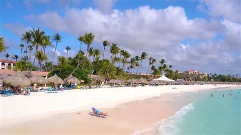 Tamarijn All Inclusive | Druif Beach, Aruba | BON travel